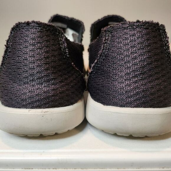 CROCS Santa Cruz Distressed Edge Black Canvas Slip-on Loafer Shoes Men's Size 7 - Picture 9 of 12